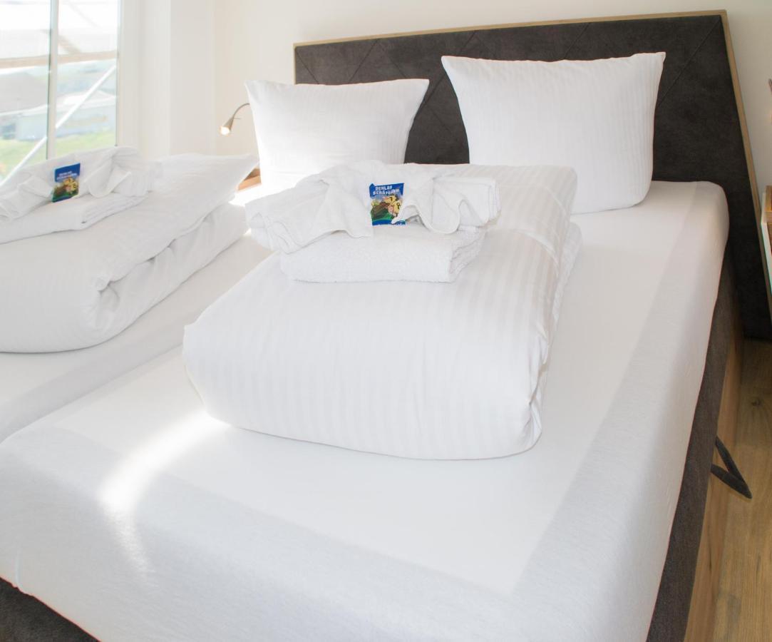 Ferienappartement Mit Seeblick In Der Villa Columba Sellin  ภายนอก รูปภาพ