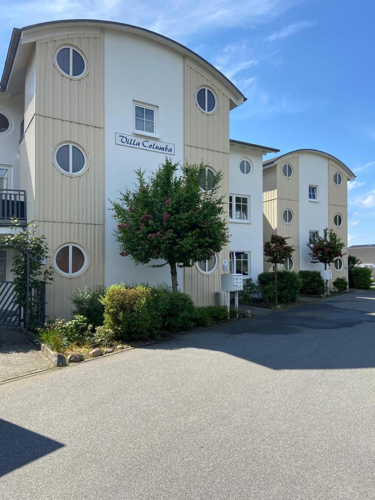 Ferienappartement Mit Seeblick In Der Villa Columba Sellin  ภายนอก รูปภาพ